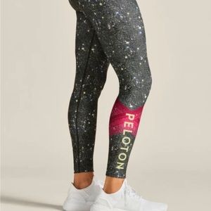 ⭐️ PELOTON Girls Night Out Leggings BRAND NEW WITH TAGS XL